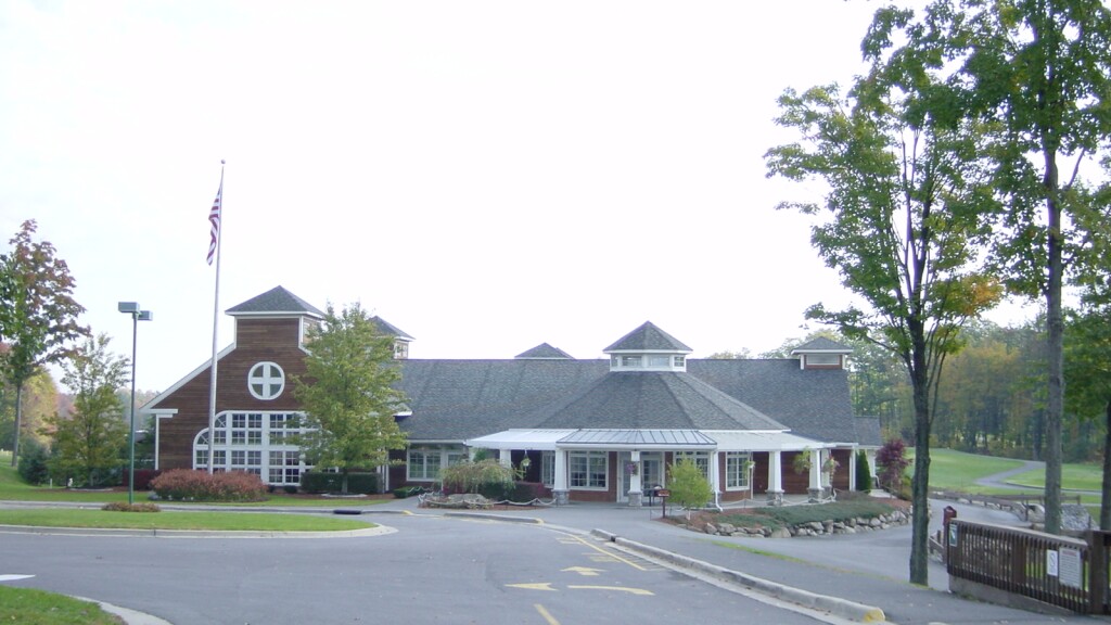 View of clubhouse at golf course